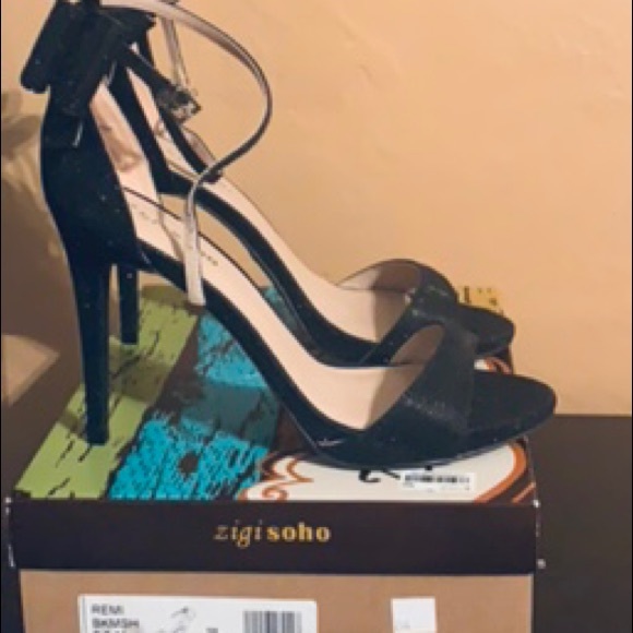 ZigiSoho Remi Formal Black heels! - Picture 4 of 5